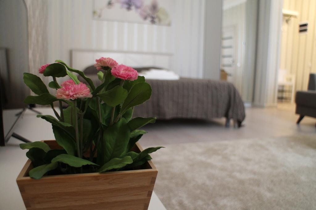 Ernaz Apartments: Promenade Expo *